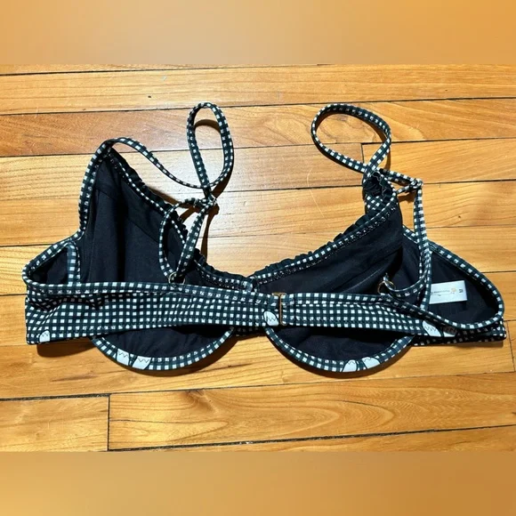 'Miss September' Ruffled Up Underwire Top - M - Picture 4 of 4